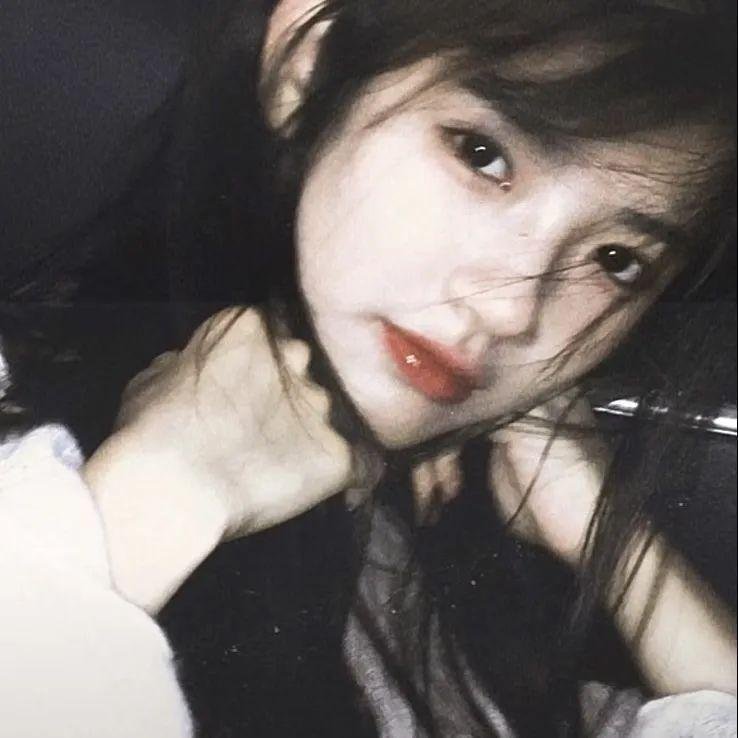 女管家